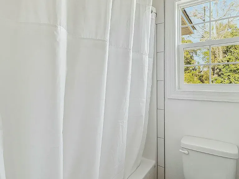409 Kendall Dr — Photo 21