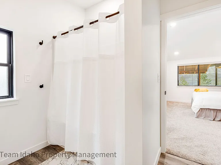34797 N Limekiln Rd — Photo 9