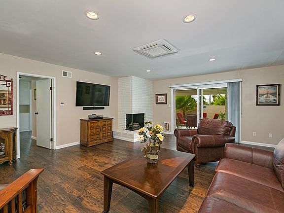 3rd image of 8451 Bashan Lake Ave