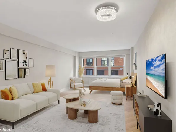 520 East 81st Street image 1 of 4