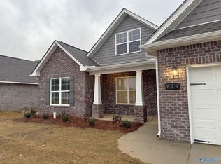 829 Ronnie Dr, Hartselle, AL 35640