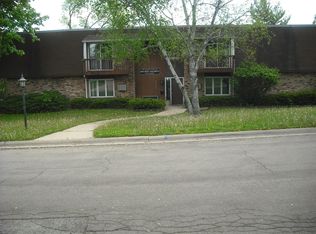 1339 S Deming Ave, Freeport, IL 61032