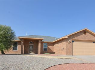 353 Wildwood Dr, Alamogordo, NM 88310