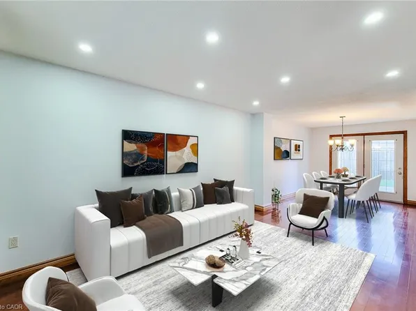 535 Upper Horning Rd, Hamilton, ON L9C 7P7