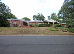 2002 Willowbrook Ln, Tyler, TX 75701