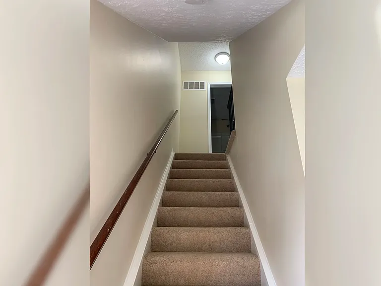 Orchard Terrace Apartments — Photo 14