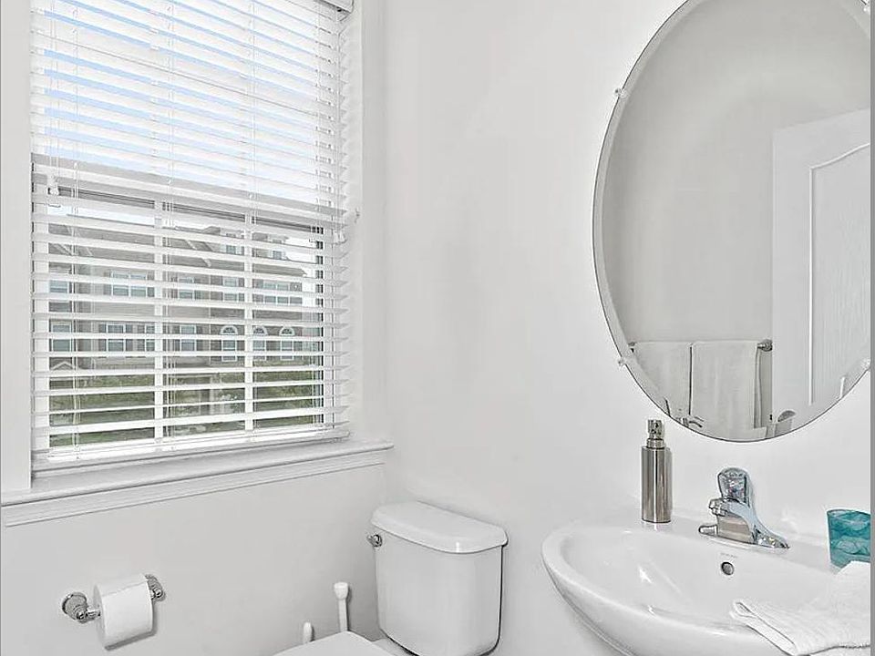 1st image of 2155 Audubon Trl