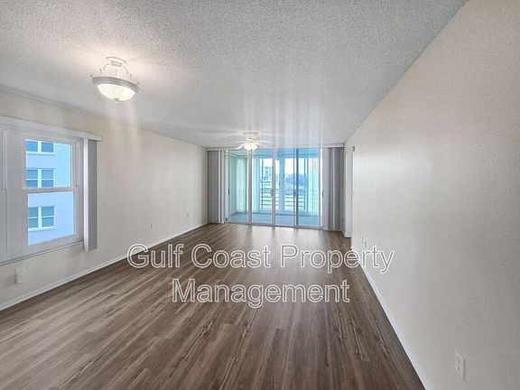 3rd image of 3780 Pinebrook Cir APT 301