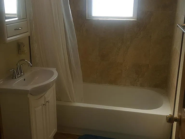 1518 W Arrowhead Rd — Photo 18