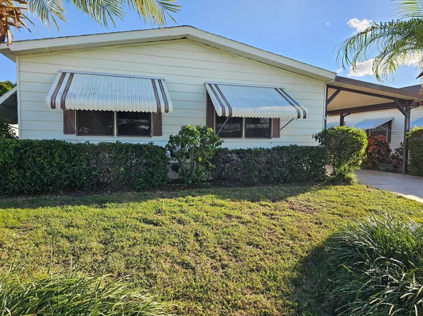 6978 SE Delegate Street, Hobe Sound, FL 33455