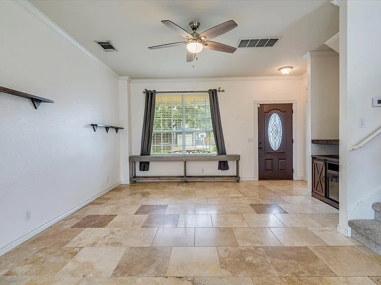 260 Tobin Dr — Photo 10