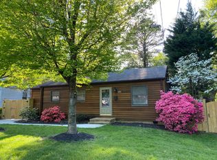 5606 Norton Rd, Alexandria, VA 22303