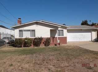 11090 Ralph Ln, Salinas, CA 93907