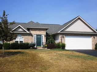 12 Enchanted View Cir, Fishersville, VA 22939