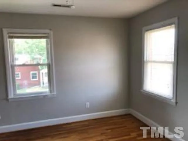 133 S Tarboro St — Photo 15