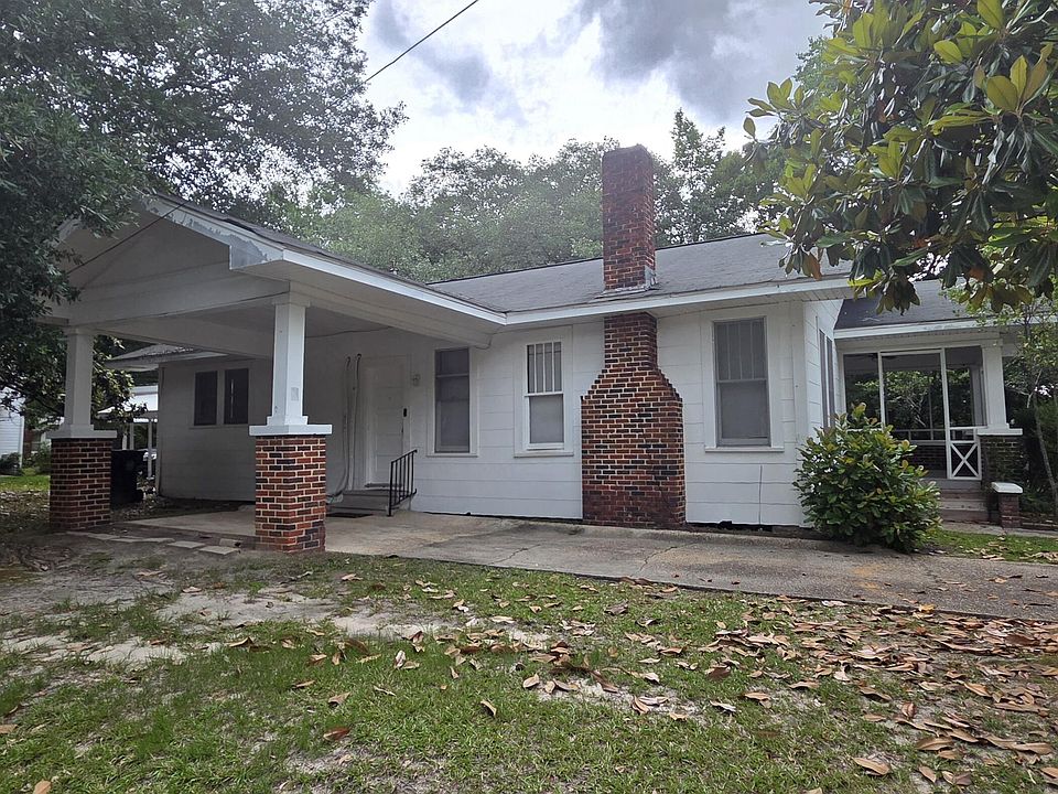 1st image of 233 S 12th Ave