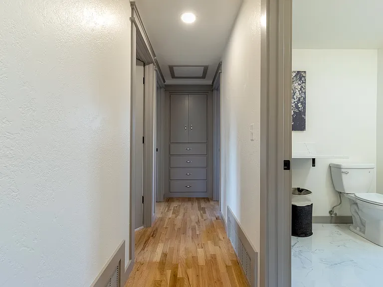 1328R Dakota St — Photo 11