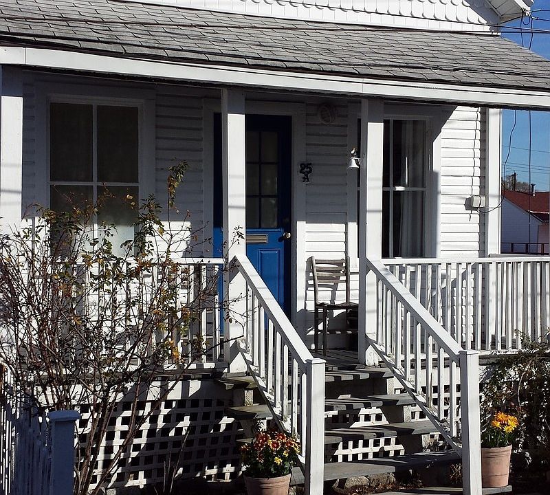 1st image of 25A Bayview Ave