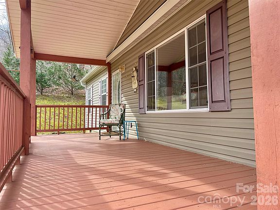 5th image of 23 Mahan Ln