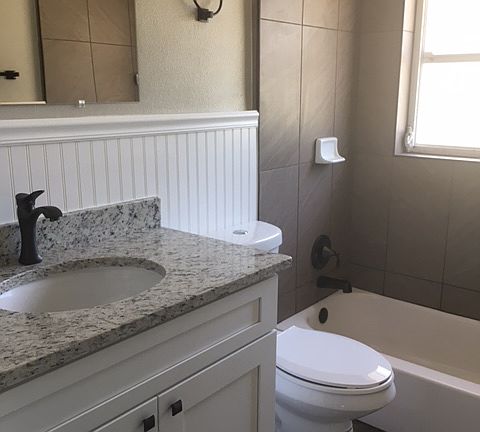 5th image of 1326 Silverstone Ave