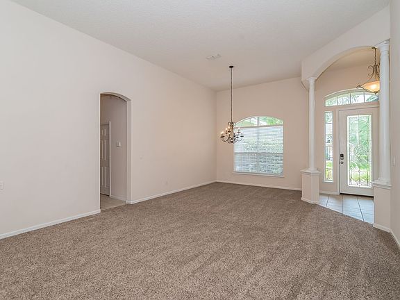 3rd image of 3809 W Glendale Ct