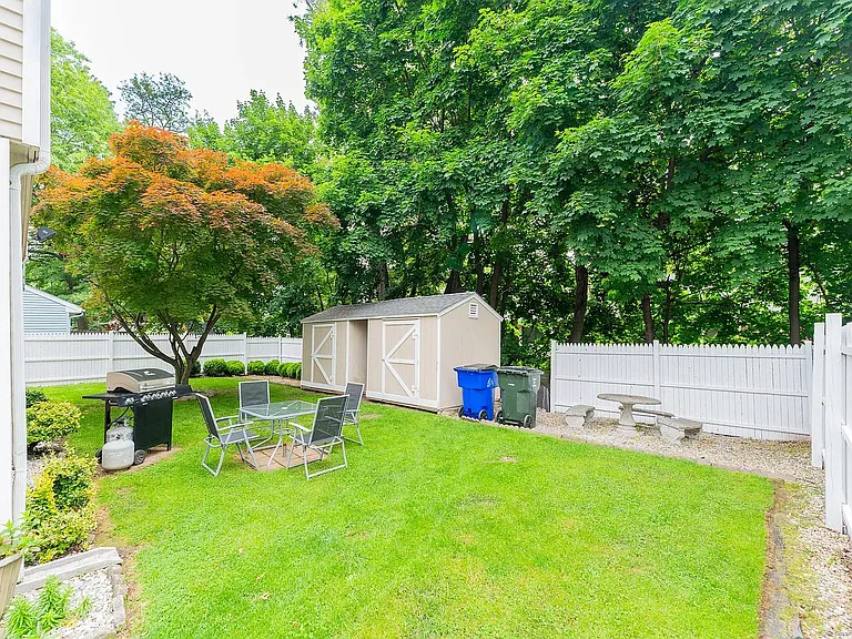 12 Vine Hill Rd #14 — Photo 14