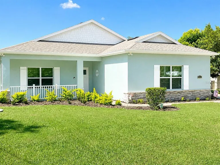 3834 Charter Rd — Photo 3