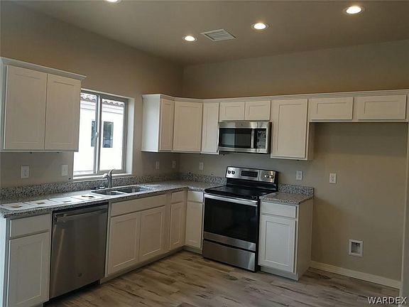 5th image of 2306 Marlene Ave