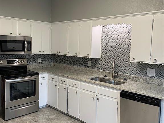 2nd image of 109 Sunny Ln