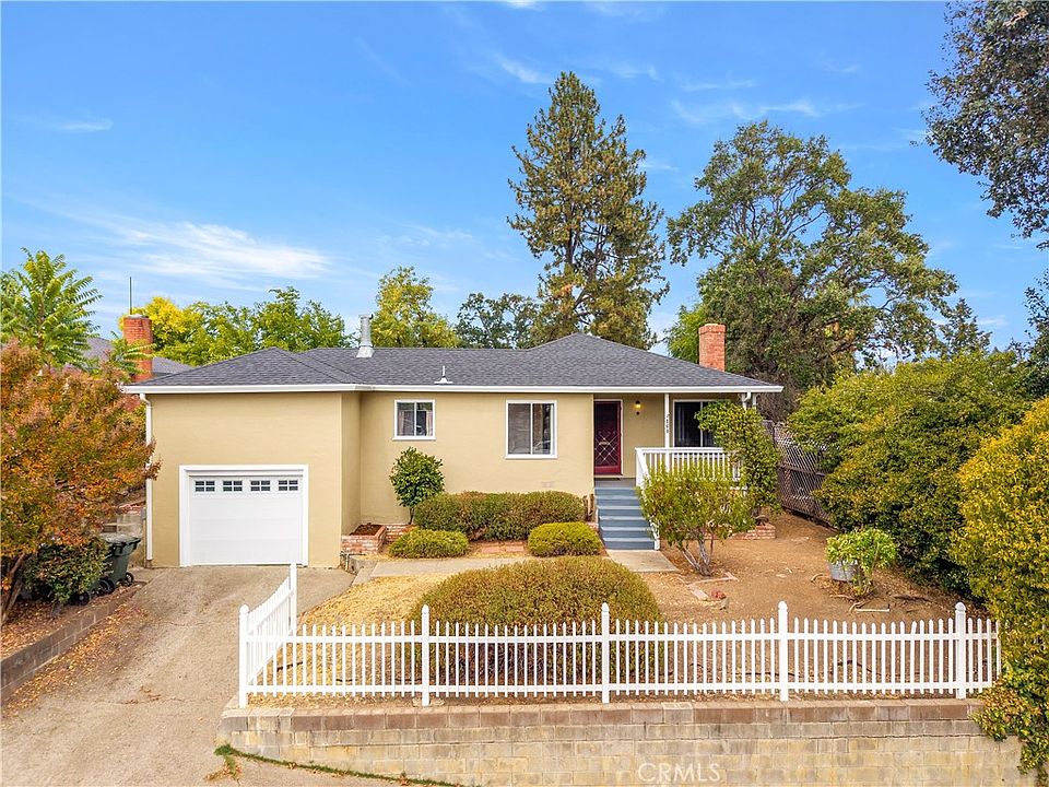 1st image of 360 3rd St