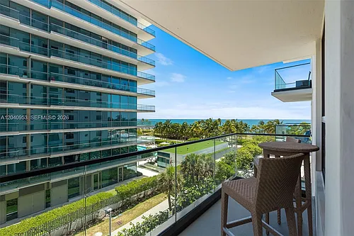 10185 Collins Ave Photo 1