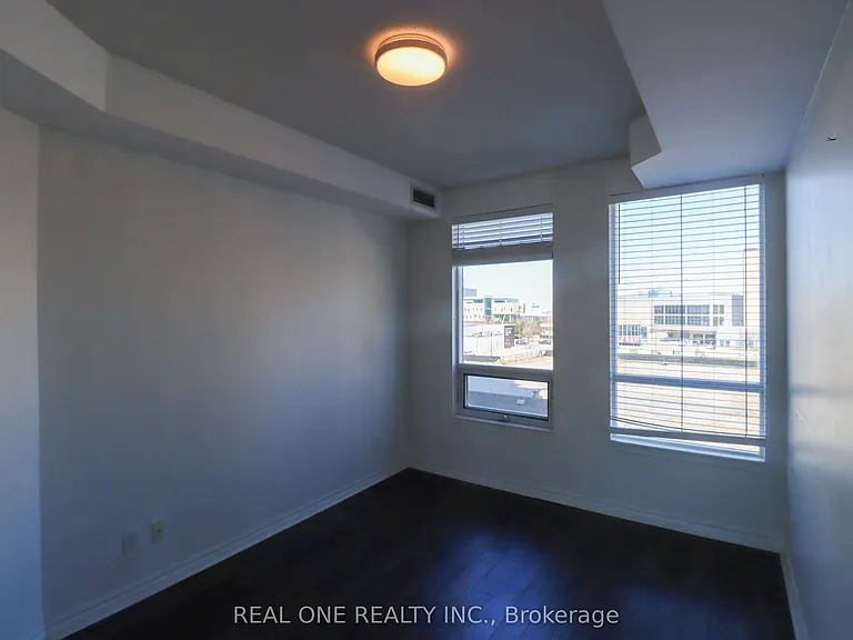 388 Prince Of Wales Dr #412 — Photo 14
