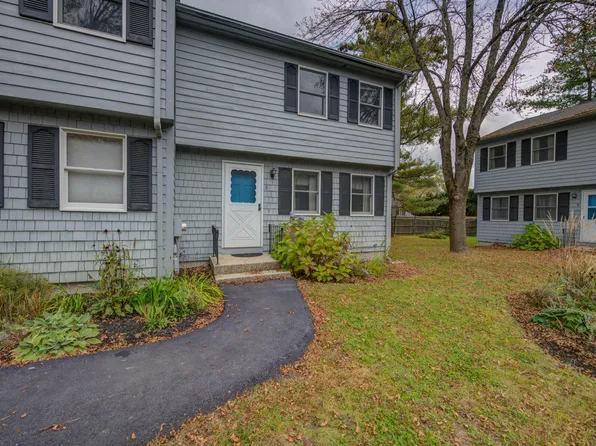 8 Pine Ledge Terrace #8, Portland, ME 04103
