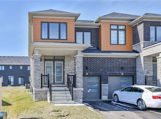 5 Owl Ln, Haldimand County, ON N3W 0G4