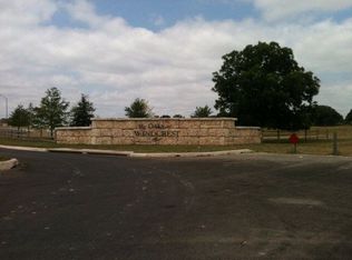 810 Scarlet Oak Ct, Fredericksburg, TX 78624
