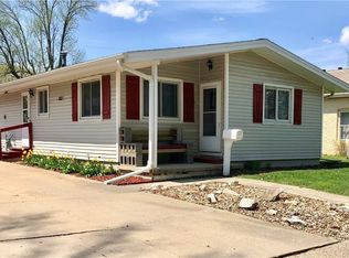 905 S 5th Ave, Marshalltown, IA 50158