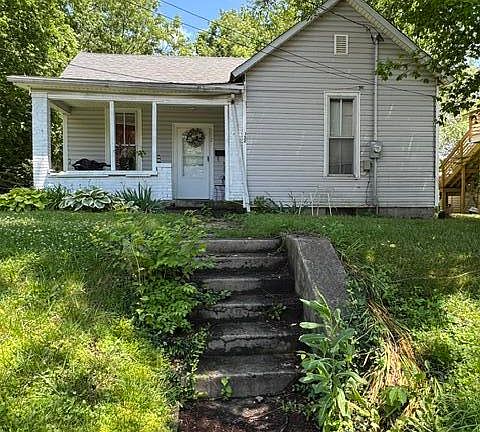 2nd image of 132 Wilderness Rd