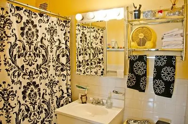 Rented by Town Residential | media 39