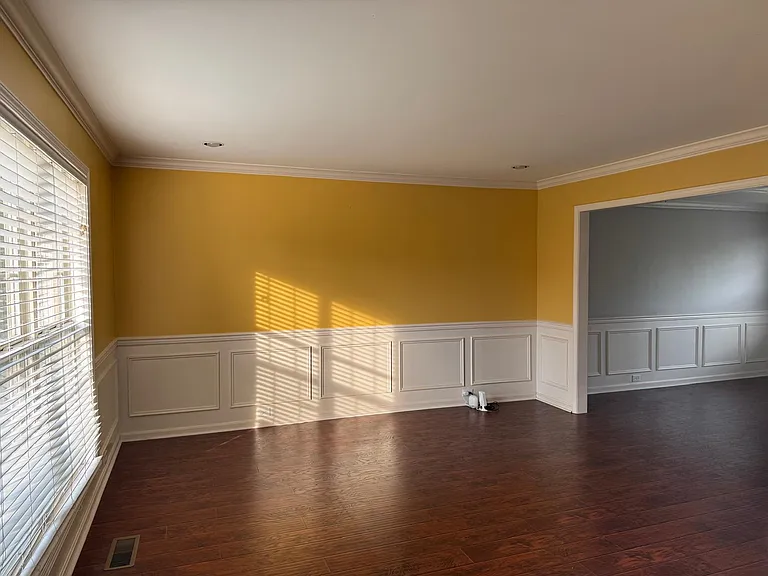 10916 Collington Dr — Photo 7