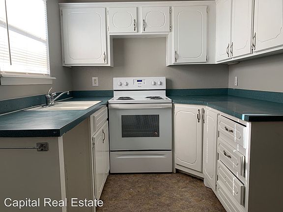 4th image of 1812 Elm Dr