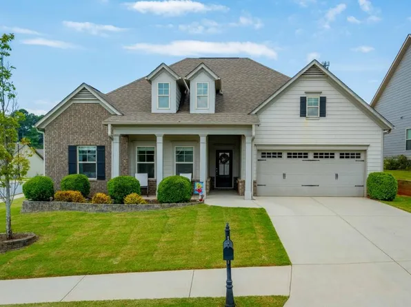4653 Summerview Dr, Gainesville, GA 30504