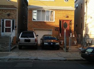 126 Cross St, Harrison, NJ 07029