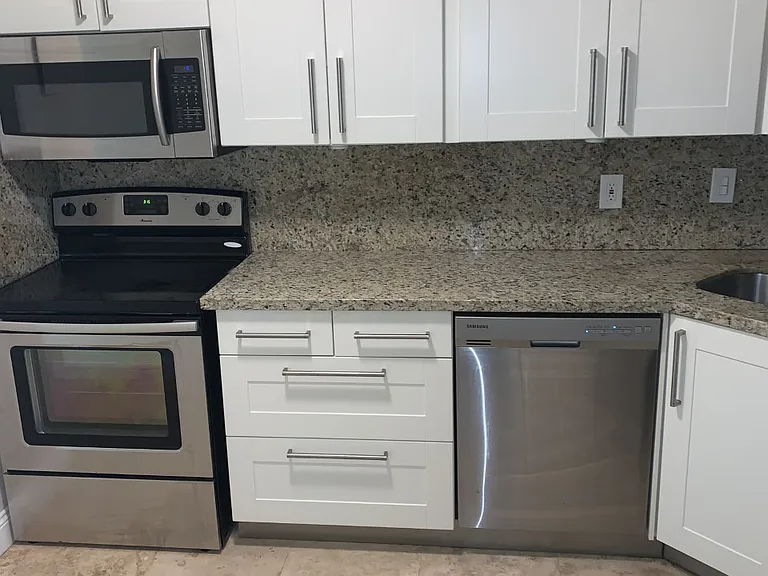 3109 Oakland Shores Dr #G1080 — Photo 1