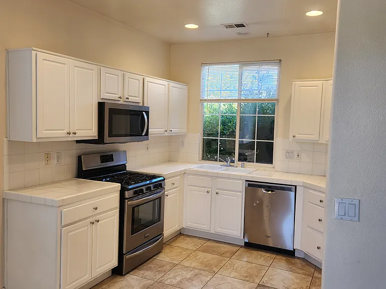 4751 Mountain Quail Ct — Photo 16