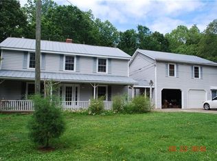 425 Arrowhead Dr, Lexington, NC 27295