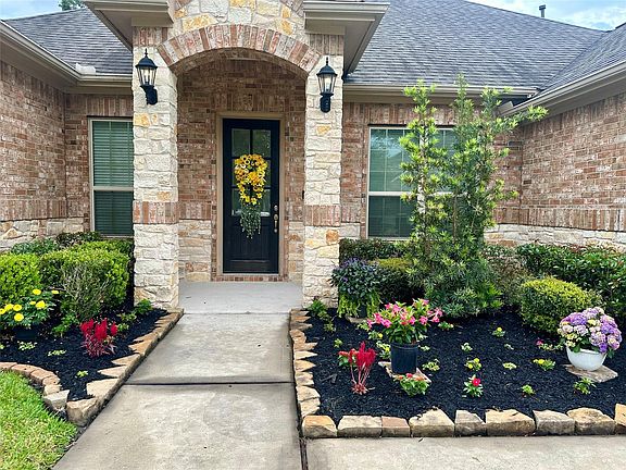 3rd image of 2051 Brookmont Dr