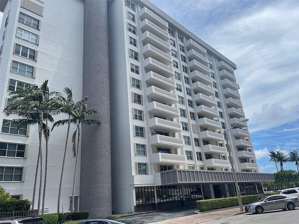 1st image of 625 Biltmore Way APT 306