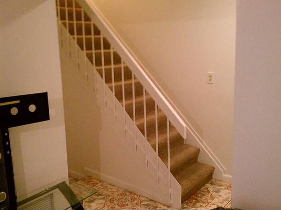 4th image of 8326 N Missionwood Cir