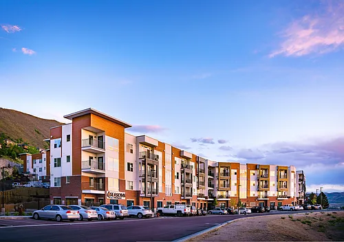 Seasons at Southpoint Photo 1