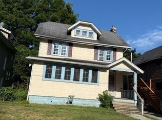 1168 Pondview Ave, Akron, OH 44305